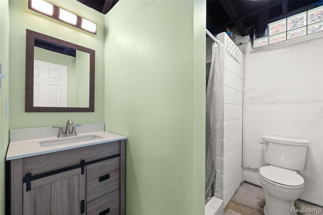 7828 Kolb Avenue, Allen Park, MI 48101