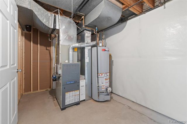 7828 Kolb Avenue, Allen Park, MI 48101