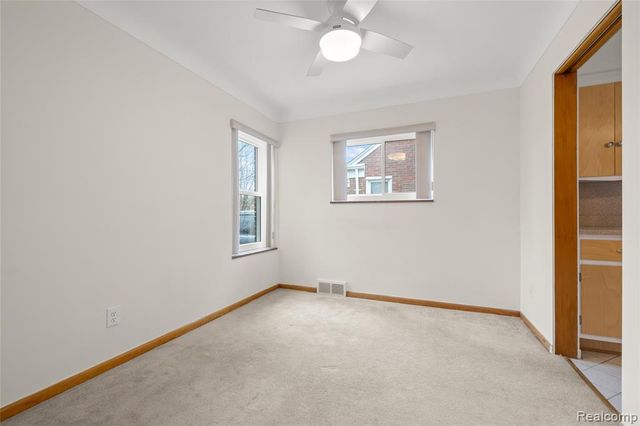 7828 Kolb Avenue, Allen Park, MI 48101