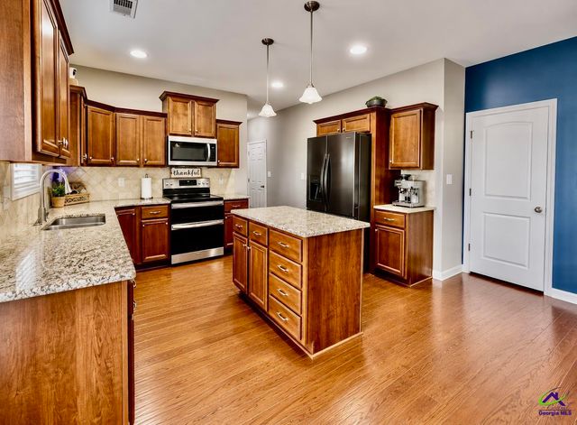 600 Post Oak Way, Warner Robins, GA 31088