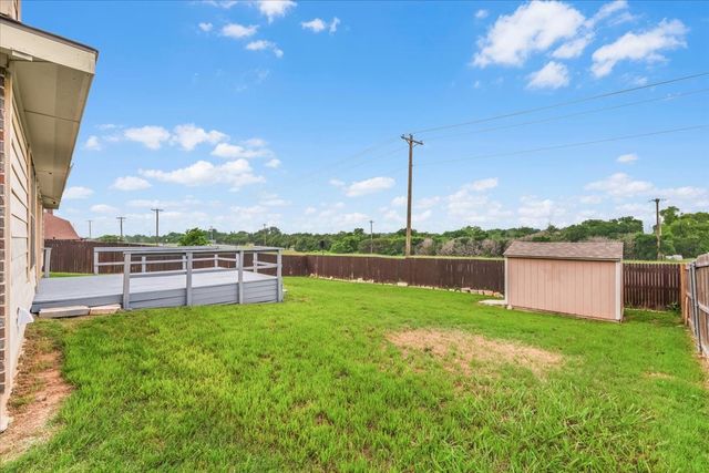 1536 Salado Trail, Weatherford, TX 76087