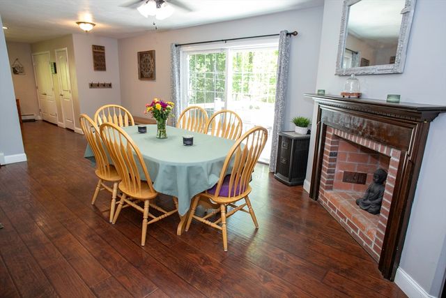 22 Lafayette Rd, Templeton, MA 01468