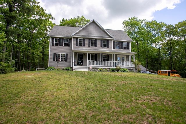 22 Lafayette Rd, Templeton, MA 01468