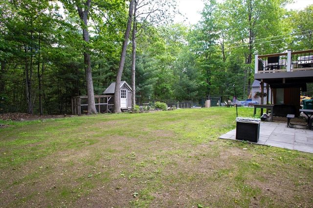 22 Lafayette Rd, Templeton, MA 01468