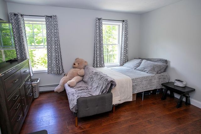 22 Lafayette Rd, Templeton, MA 01468
