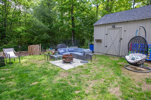 22 Lafayette Rd, Templeton, MA 01468