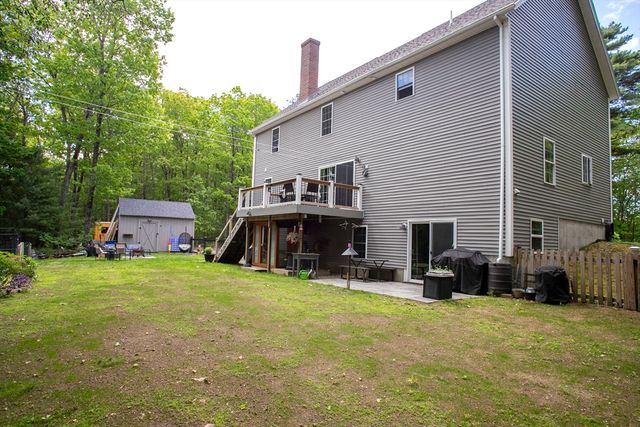 22 Lafayette Rd, Templeton, MA 01468