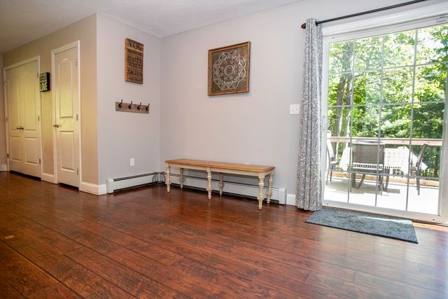 22 Lafayette Rd, Templeton, MA 01468
