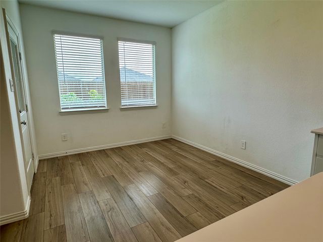2102 Fimbry Drive, Royse City, TX 75189