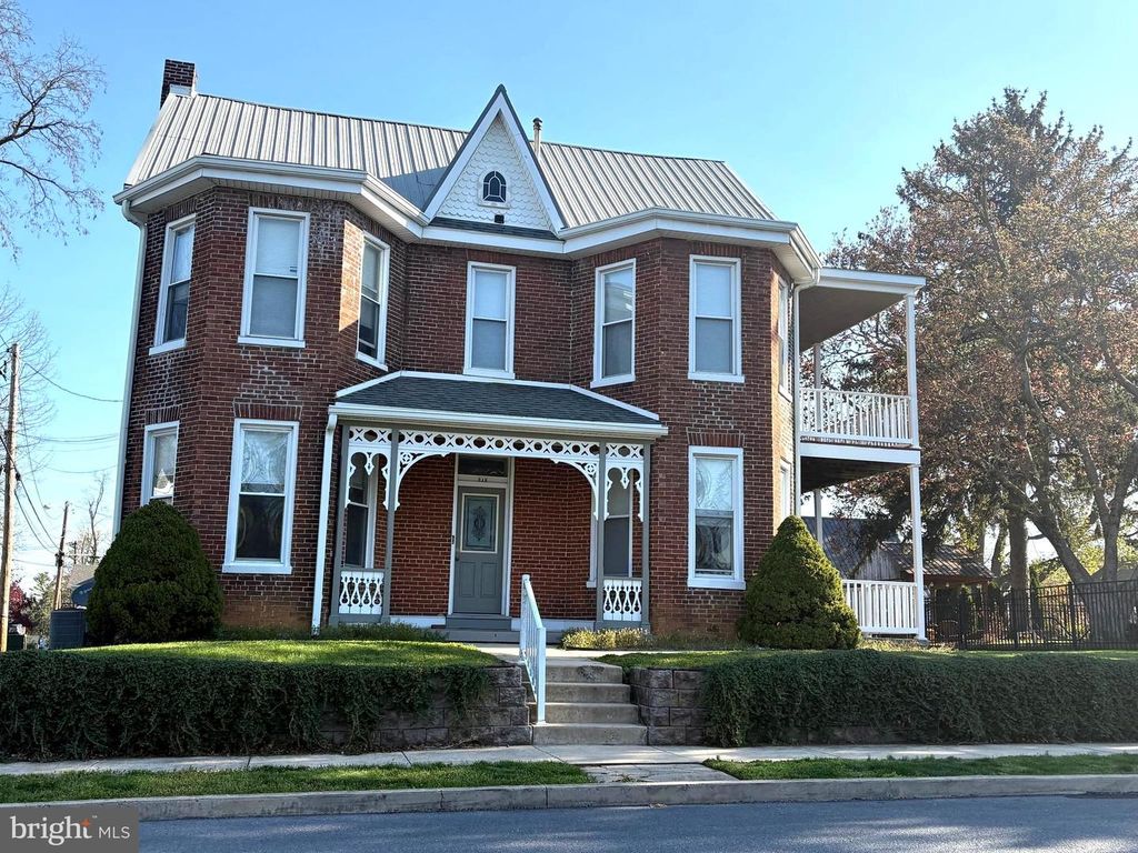 519 NELSON STREET, Chambersburg, PA 17201