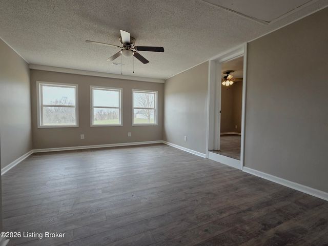 6628 Brandenburg Rd, Leitchfield, KY 42754