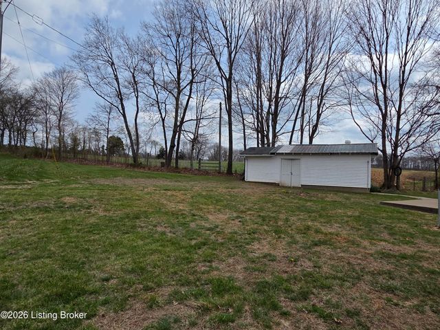6628 Brandenburg Rd, Leitchfield, KY 42754