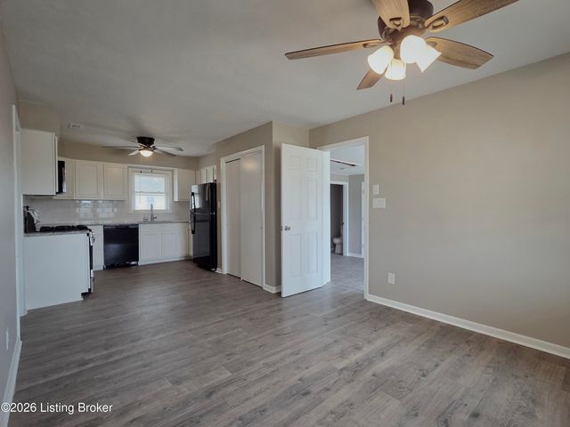 6628 Brandenburg Rd, Leitchfield, KY 42754