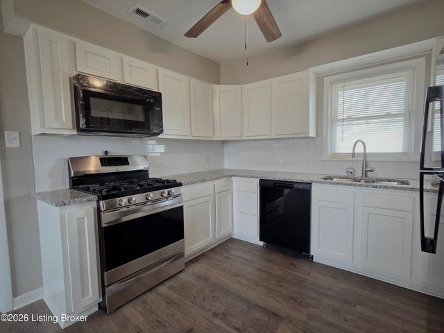 6628 Brandenburg Rd, Leitchfield, KY 42754