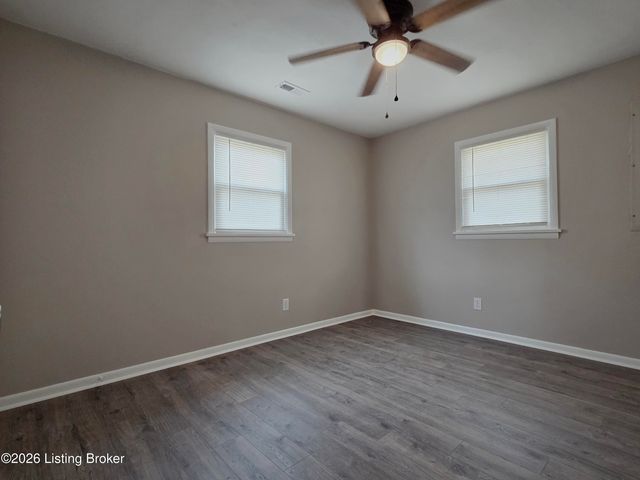 6628 Brandenburg Rd, Leitchfield, KY 42754