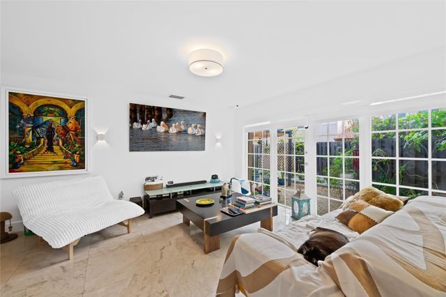 1838 NW 93rd Terrace, Plantation, FL 33322