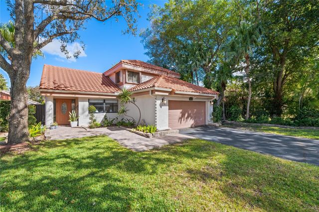 1838 NW 93rd Terrace, Plantation, FL 33322