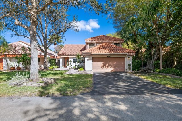 1838 NW 93rd Terrace, Plantation, FL 33322