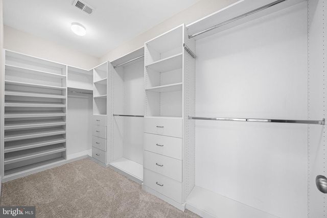 6198 CHAMPION OAK CT, Falls Church, VA 22044