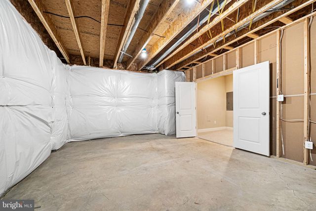 6198 CHAMPION OAK CT, Falls Church, VA 22044