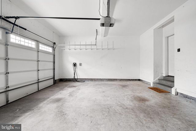 6198 CHAMPION OAK CT, Falls Church, VA 22044