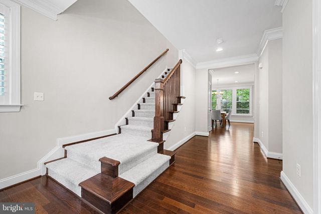 6198 CHAMPION OAK CT, Falls Church, VA 22044