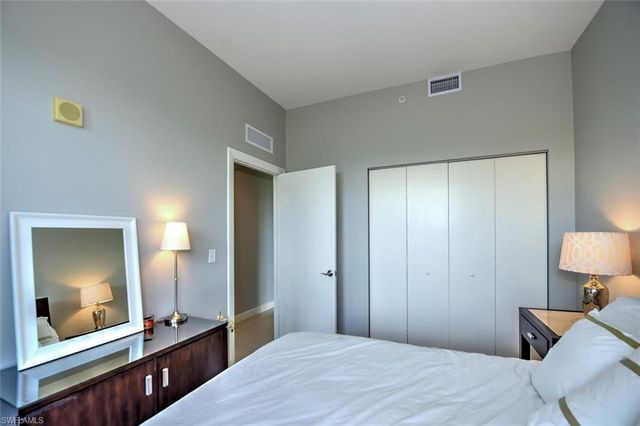 3000 Oasis Grand BLVD 407, Fort Myers, FL 33916