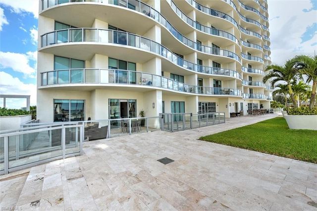 3000 Oasis Grand BLVD 407, Fort Myers, FL 33916