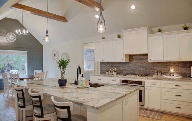 9224 N 141 East Avenue, Owasso, OK 74055