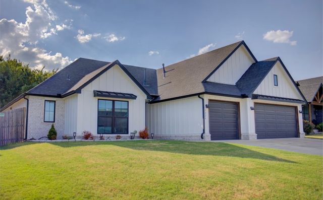 9224 N 141 East Avenue, Owasso, OK 74055
