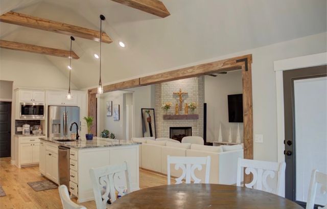 9224 N 141 East Avenue, Owasso, OK 74055