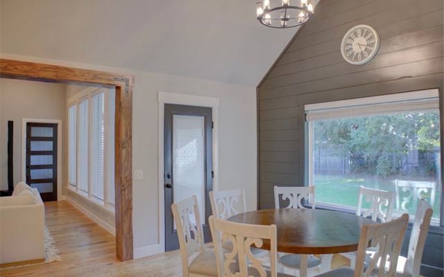 9224 N 141 East Avenue, Owasso, OK 74055