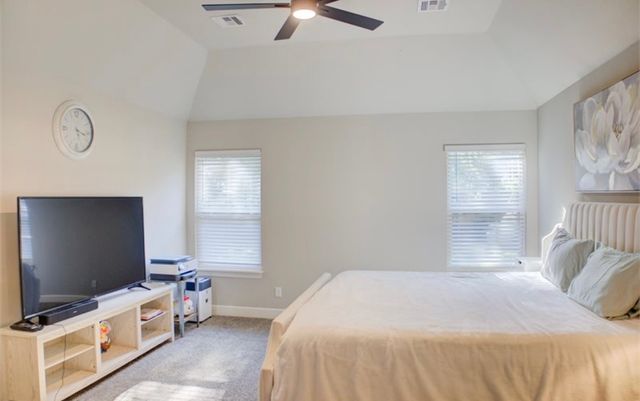 9224 N 141 East Avenue, Owasso, OK 74055