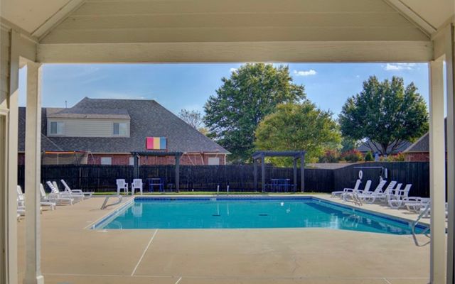 9224 N 141 East Avenue, Owasso, OK 74055