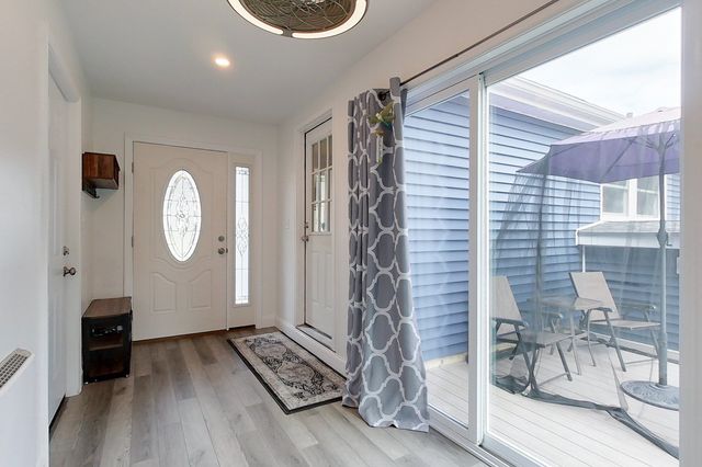 138 Rea St, Lowell, MA 01852