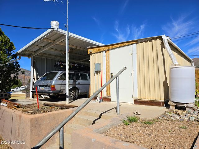31 OLD DOUGLAS Road, Bisbee, AZ 85603