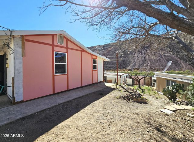 31 OLD DOUGLAS Road, Bisbee, AZ 85603