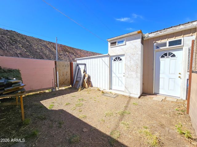 31 OLD DOUGLAS Road, Bisbee, AZ 85603