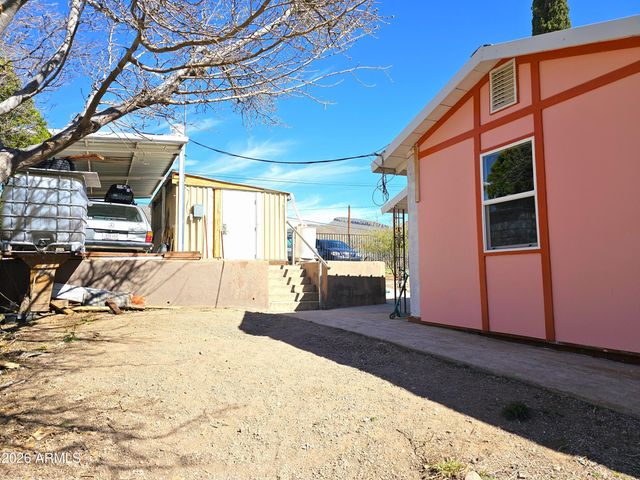 31 OLD DOUGLAS Road, Bisbee, AZ 85603