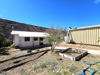 31 OLD DOUGLAS Road, Bisbee, AZ 85603