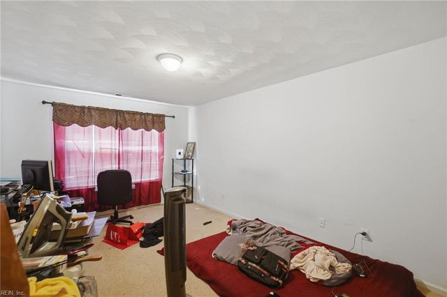 7416 Pomona ST, Norfolk, VA 23513