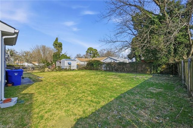 7416 Pomona ST, Norfolk, VA 23513