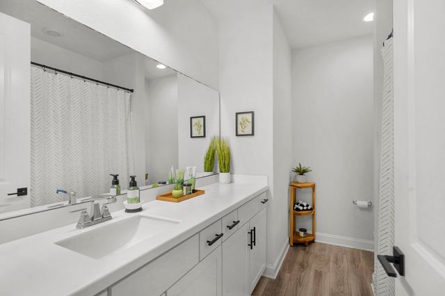 617 Sandstone Dr, St Augustine, FL 32086