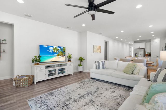 617 Sandstone Dr, St Augustine, FL 32086