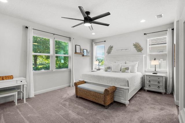 617 Sandstone Dr, St Augustine, FL 32086