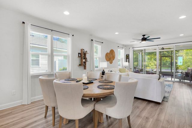 617 Sandstone Dr, St Augustine, FL 32086