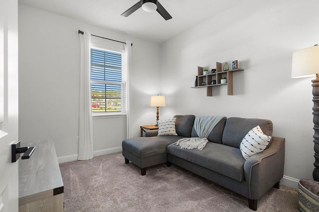 617 Sandstone Dr, St Augustine, FL 32086