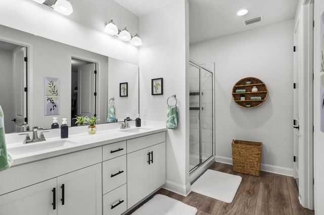 617 Sandstone Dr, St Augustine, FL 32086