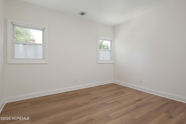 10 Lincoln Court, Keansburg, NJ 07734