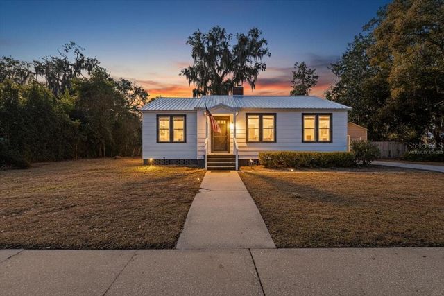 396 NW HILLSBORO STREET, Lake City, FL 32055